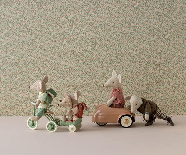 Green Tricycle with mice - Maileg