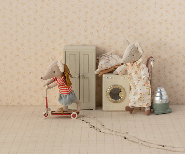 Red Kickboard Scooter, Mouse - Maileg