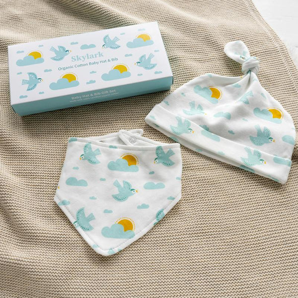 Skylark Organic Cotton Hat And Bib Set - Rex London