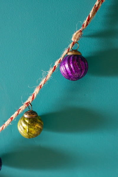 Garland with 20 Small Frosted Metallic Glass Baubles - Ian Snow