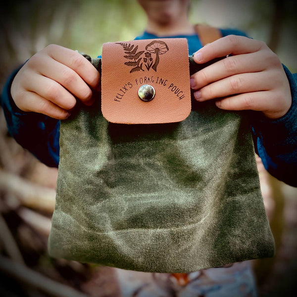 Foraging Forest Green Canvas Drawstring Bag Pouch - Where The Wildlings Roam