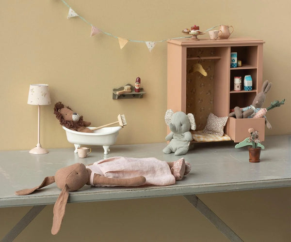 Chocolate Brown Bunny Size 3, Dress & Shoes - Maileg