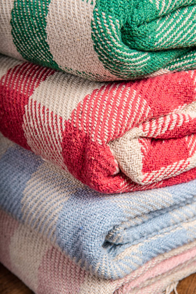 100% Recycled Gingham Throws - Ian Snow