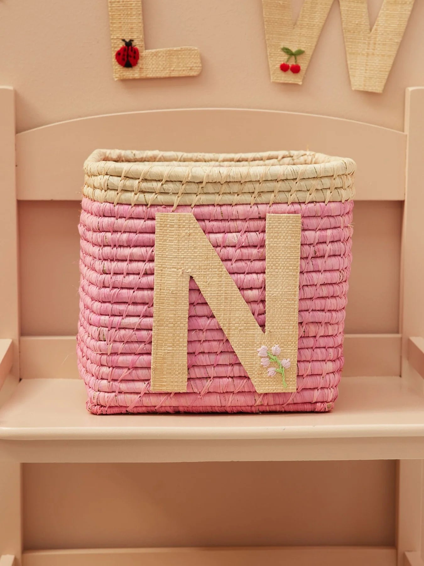 N Raffia Alphabet Sticker with Flowers Embroidery - Rice DK