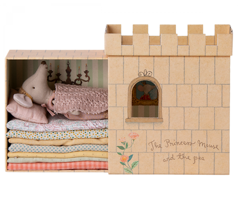 Princess and the Pea, 2023, Big Sister Mouse - Maileg